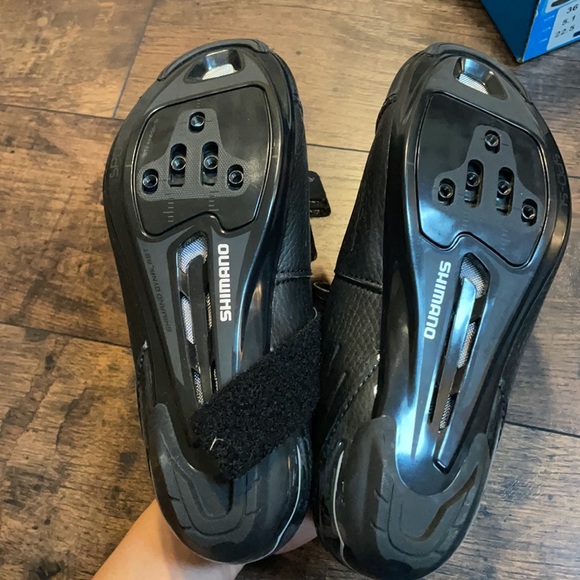 Shimano Dynablast Womens SPD Cycling Shoes Black with SPD Pedals - Picture 3 of 6